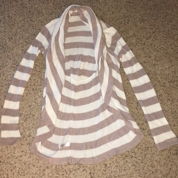 Express Sweater - Picture 1 of 2